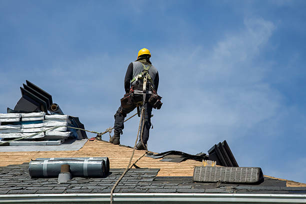Professional Roofing technician working in Rhinebeck, NY